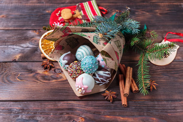 istock Cake pops. Christmas gift. Sweet food. 1039522964