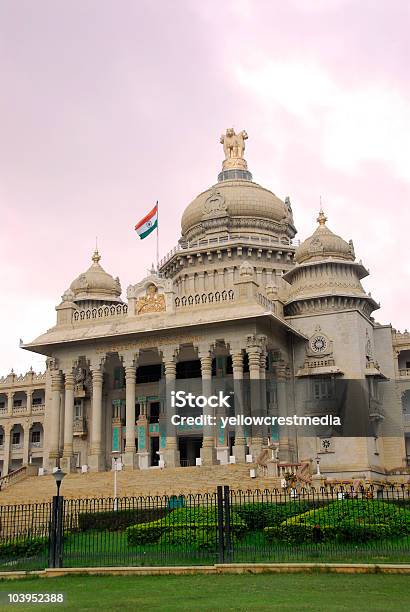 Foto de Bangalore e mais fotos de stock de Edifício do Parlamento - Edifício do Parlamento, Índia, Karnataka