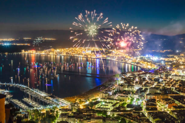 istock Fireworks at bay, Costa Brava, Catalunya, Spain 1039560622