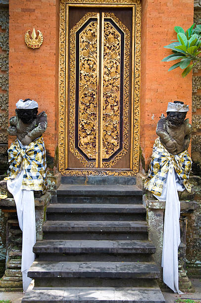 istock balinese ubud palace 103959479