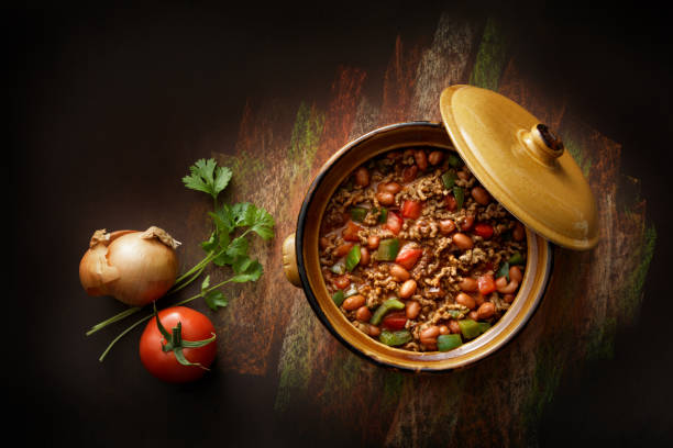 texmex food: chili con carne still life - vegetable pepper food chili pepper imagens e fotografias de stock