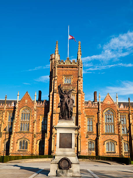 istock facade of Queen's University 103962043