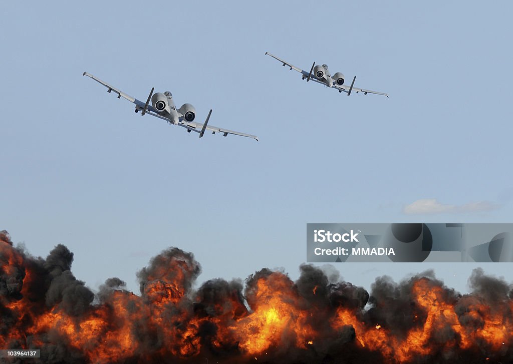 Jetfighter-Angriff - Lizenzfrei Abfeuern Stock-Foto