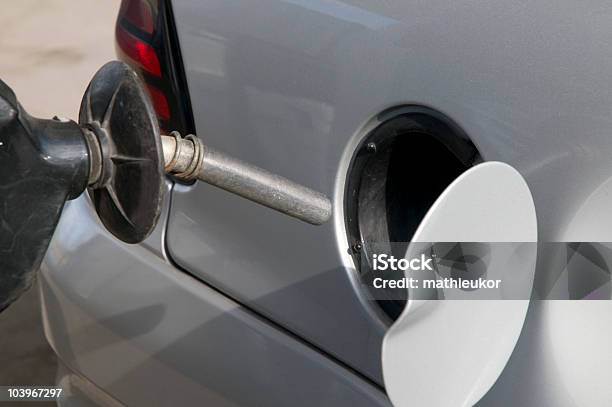 Pompa Carburante - Fotografie stock e altre immagini di Prezzo della benzina - Prezzo della benzina, Gas, Automobile