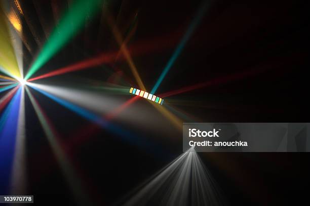 Disco Lights Stockfoto und mehr Bilder von Beleuchtet - Beleuchtet, Beleuchtungstechnik, Bunt - Farbton