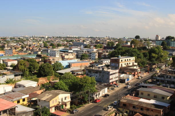 istock City in sunny day 1039956152