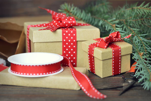 istock Wrapping Christmas gifts 1040027214