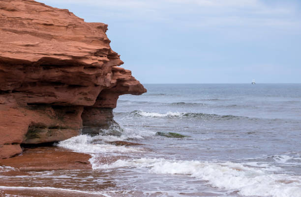 istock Dramatic Red Cliff of Thunder Cove 1040045724