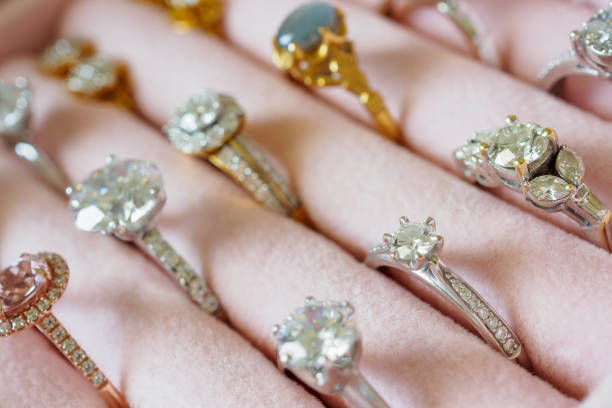 istock Jewelry diamond rings and earrings in box 1040084722
