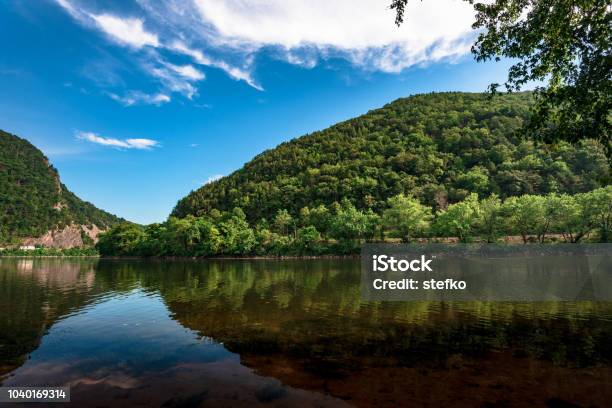 Delaware Water Gap Stock Photo - Download Image Now - Pennsylvania, Appalachian Mountains, River