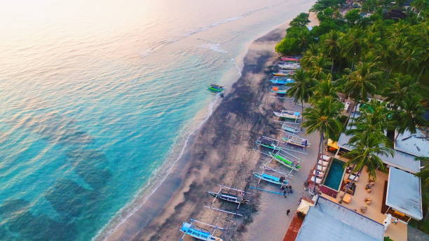 senggigi, nusa tenggara occidentale - tenggara foto e immagini stock