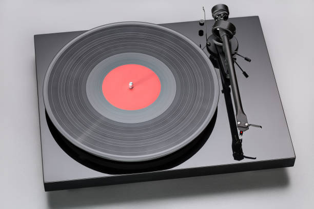 istock Tonearm with Cartridge of turntable with record 1040278352
