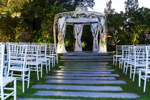 istock Jewish Hupa , wedding putdoor . 1040280214