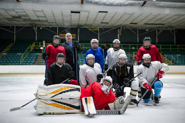 istock Ice Hockey Team Photo 1040445578