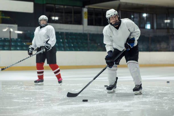 istock Practicing Control of the Hockey Puck 1040453940