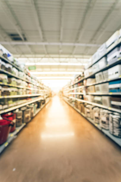 istock Blurry background bedding and comforters at retail store in America 1040482766