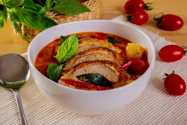 Photo of Kaeng Pled Ped Yang (Roasted Duck in Red Curry)