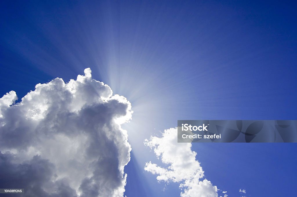 Rayo de luz - Foto de stock de Sol libre de derechos