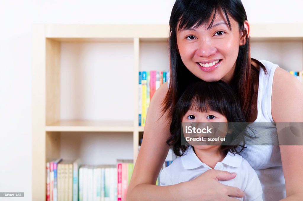 Mère et sa fille. - Photo de Adulte libre de droits