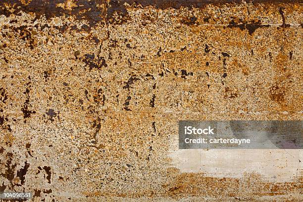 Słoneczne Zardzewiały Betonowy Mur - zdjęcia stockowe i więcej obrazów Barwne tło - Barwne tło, Betonowy, Betonowy mur