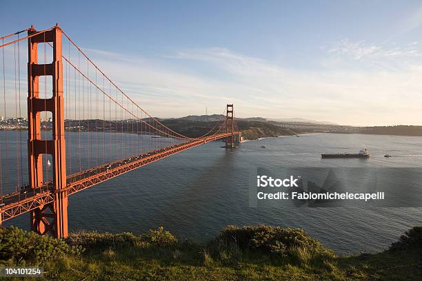 Photo libre de droit de Golden Gate banque d'images et plus d'images libres de droit de Californie - Californie, Golden Gate Bridge, Haut-lieu touristique international