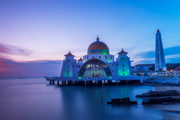 istock Melaka Straits Mosque, Malaysia 1041046404