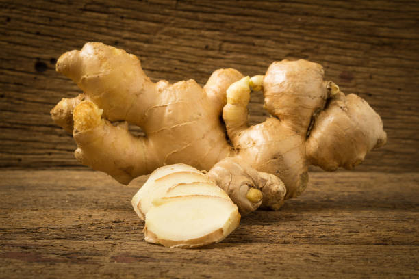 istock ginger on wood 1041088386