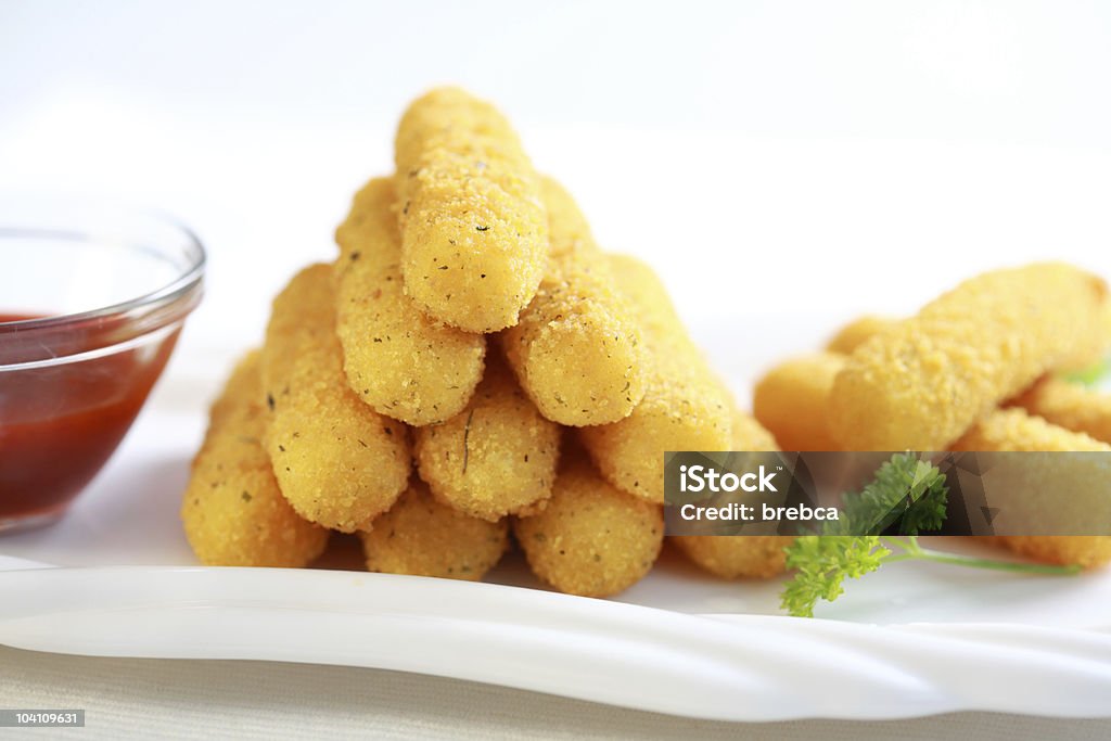 Mozzarella fritti Stick - Foto stock royalty-free di Antipasto