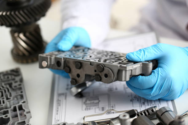 istock The auto repair service repairman in automatic 1041148518
