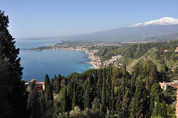 istock coast of sicily 104114998