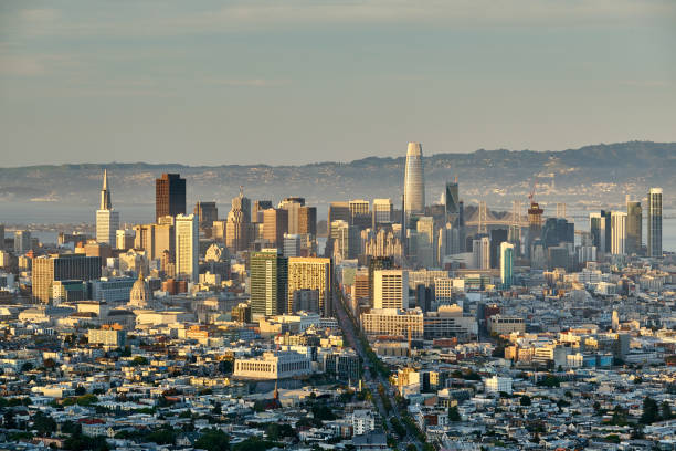 istock San Francisco skyline, California 1041158858