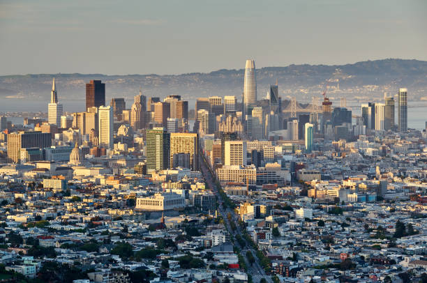 istock San Francisco skyline, California 1041158908