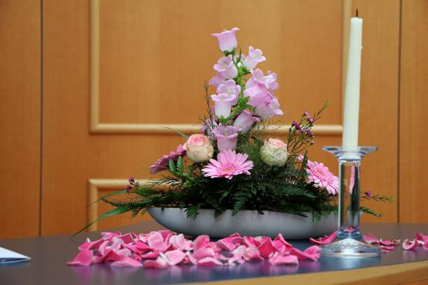 istock wedding decoration on the tabel 1041182448