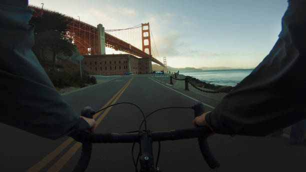 istock Commuter with road racing bicycle and Golden Gate Bridge 1041206680