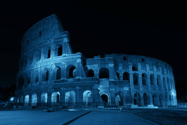 istock Colosseum Rome night 1041549148