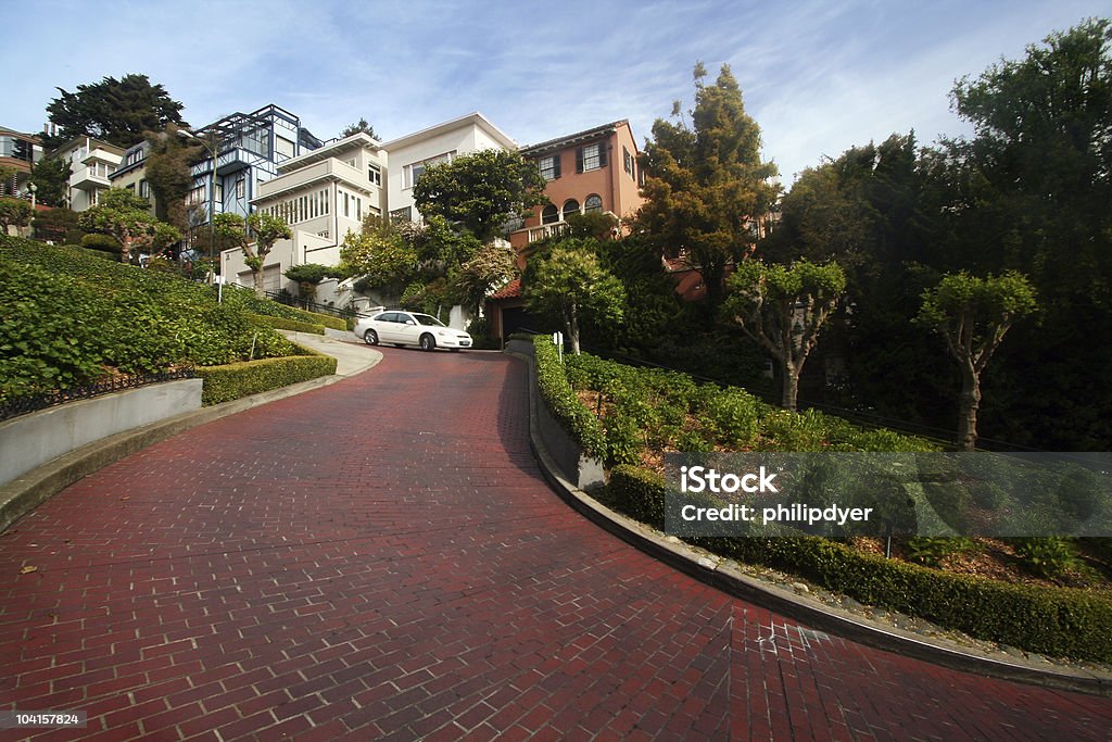 Lombard Street-Horizontal 1 - Foto de stock de Lombard Street - San Francisco libre de derechos