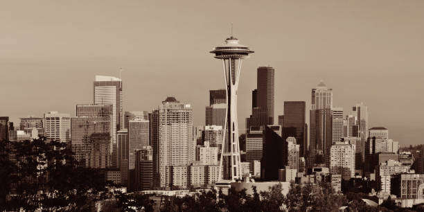 istock Seattle city skyline 1041591374