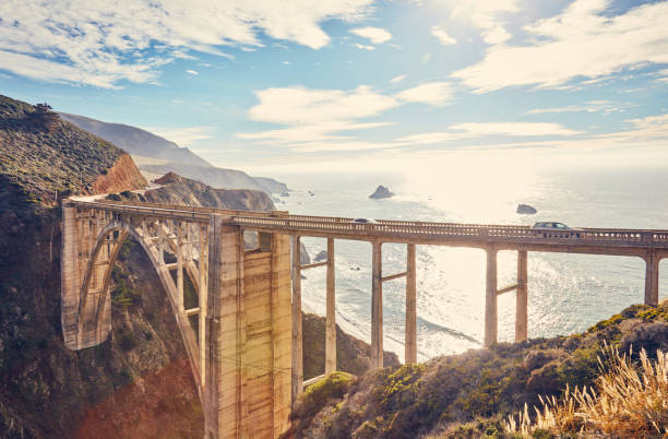 bixby creek bridge, route 1 in kalifornien, usa - california highway 1 stock-fotos und bilder