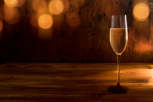 istock Sparkling champagne to celebrate 1041800712