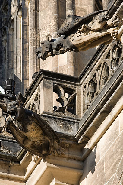 석상 - cathedral close up gargoyle prague 뉴스 사진 이미지