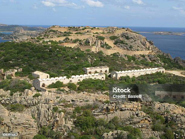 Capo Dorso Stockfoto und mehr Bilder von Berg - Berg, Sardinien, Brandung