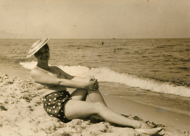 istock Woman at seaside - circa 1945 104205534
