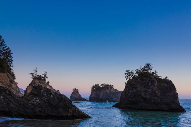 Footage from Secret Beach in Southern Oregon