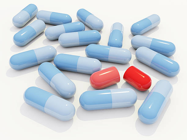pillola - capsule vitamin pill red lecithin foto e immagini stock