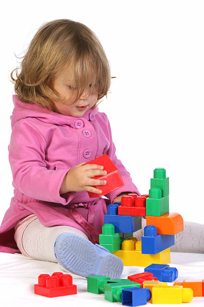 istock girl with colorful blocks 104212294