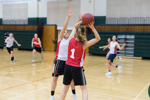 istock Women's college basketball practice 1042146550