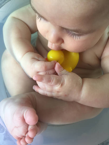 istock Baby tube 1042166246
