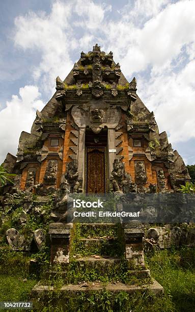 バリ風寺院の入口 - アジア大陸のストックフォトや画像を多数ご用意 - アジア大陸, インドネシア, インドネシア文化