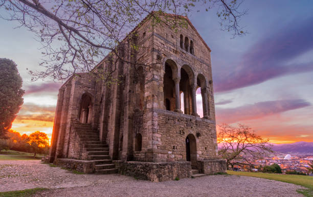 istock Oviedo, Santa Maria del Naranco 1042268724
