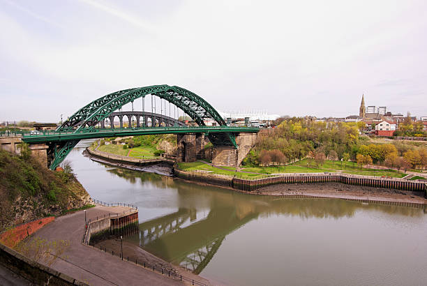 одежда мосты в сандерленд стоковые фотографии - sunderland стоковые фото и изображения